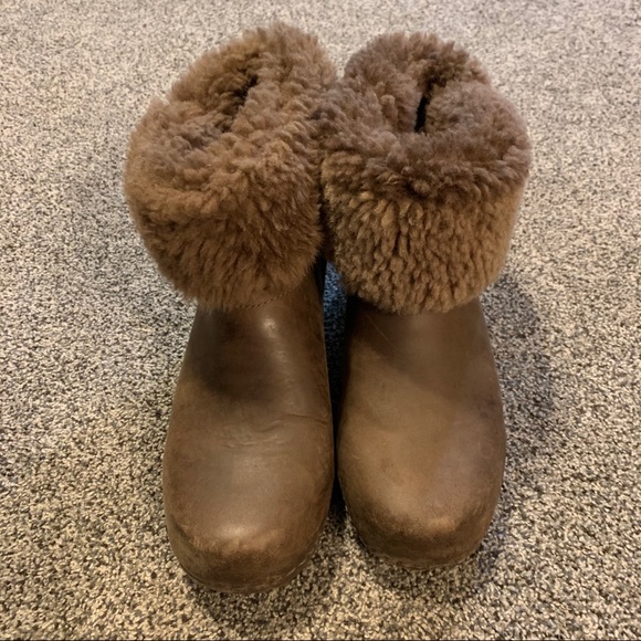 dansko fur lined boots